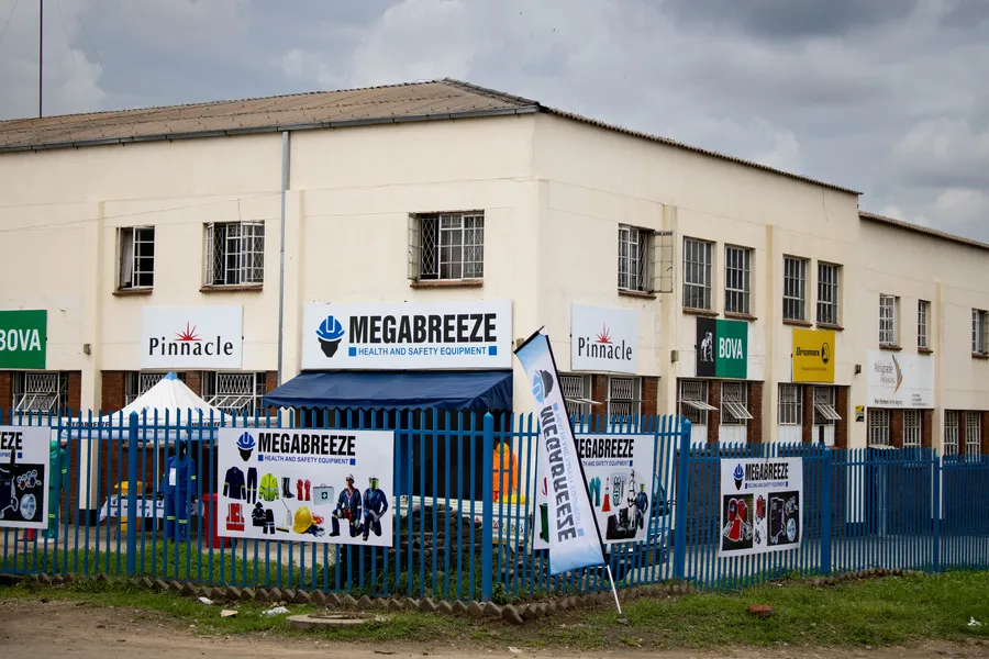 megabreeze gallery